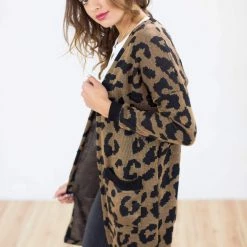 SHOKO Cardigan Leo Cardigans & Jackets 13 SHOKO Cardigan Leo Cardigans & Jackets