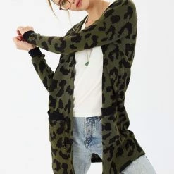 SHOKO Cardigan Leo Olive Cardigans & Jackets