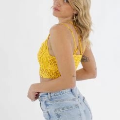 SHOKO Crop Top Cassandra Yellow Lace