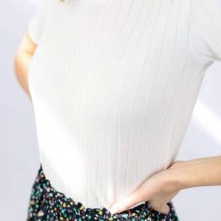 SHOKO Knitwear Crop Top Cecilia White.