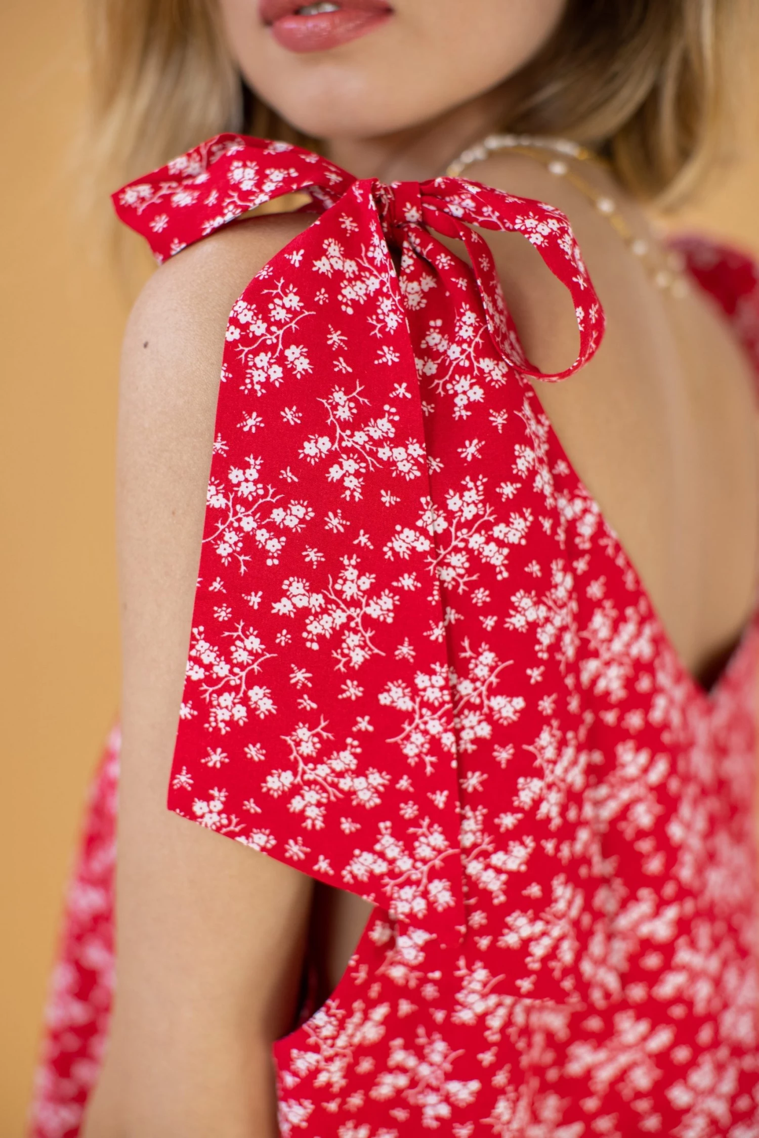 SHOKO Top Ines Red Floral New In 3 SHOKO Top Ines Red Floral New In