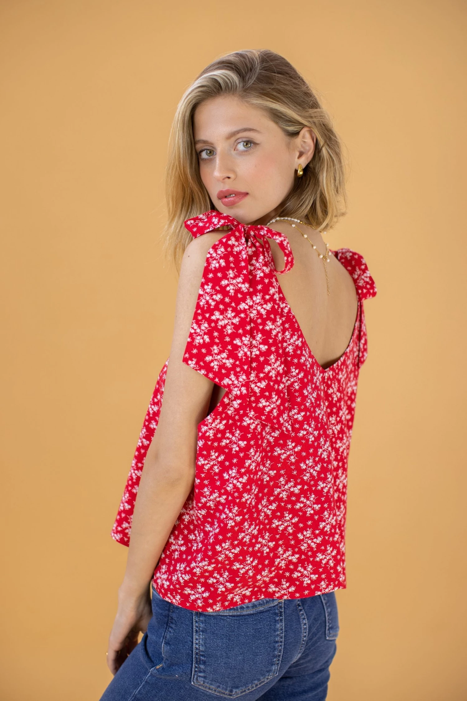 SHOKO Top Ines Red Floral New In 1 SHOKO Top Ines Red Floral New In