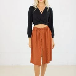 SHOKO Crop Top Petra Black Tops & T-Shirts