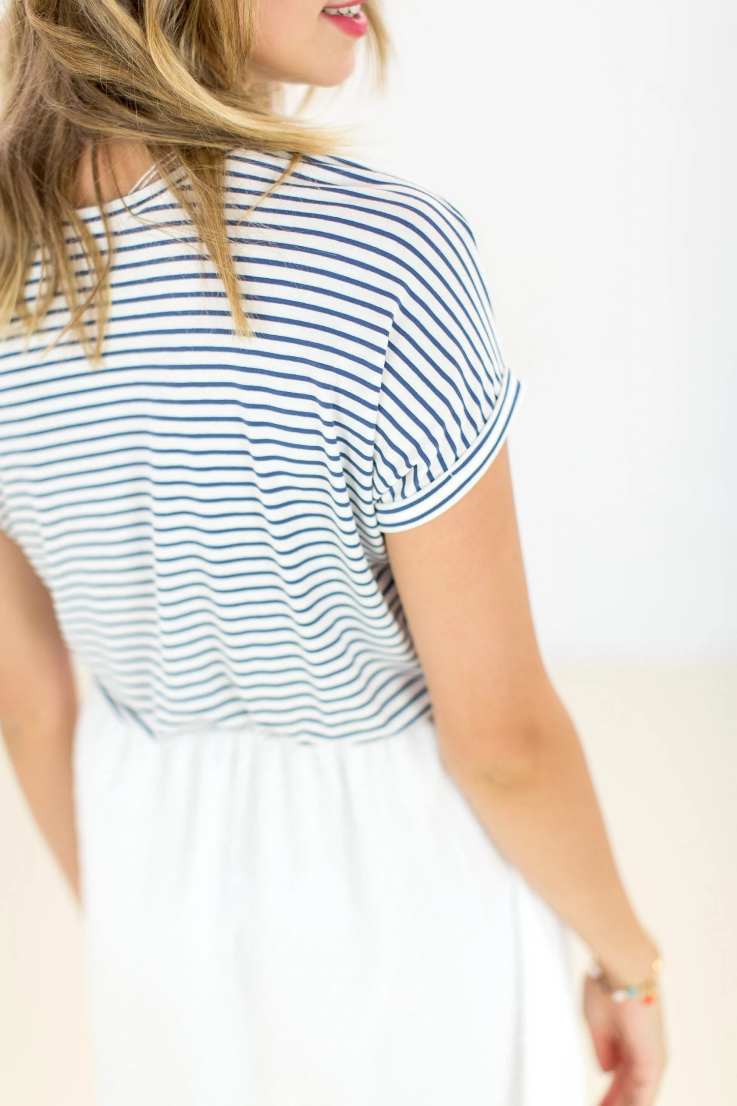 SHOKO Dress Annie White Navy. 6 SHOKO Dress Annie White Navy.