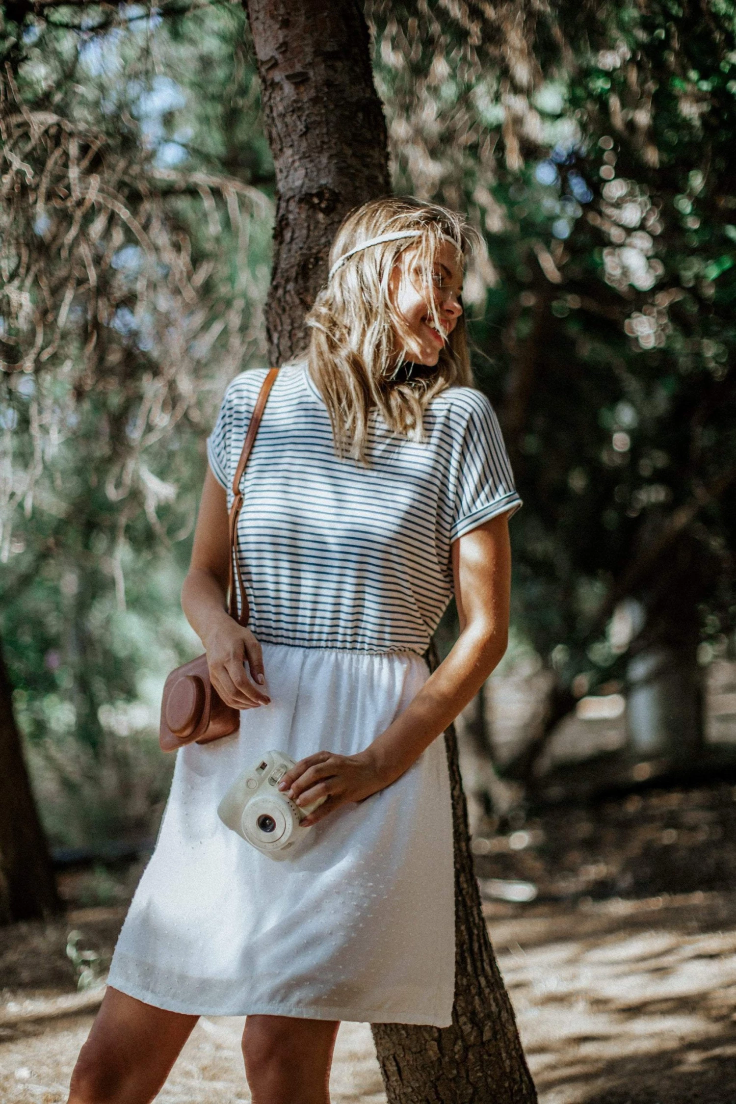 SHOKO Dress Annie White Navy. 3 SHOKO Dress Annie White Navy.