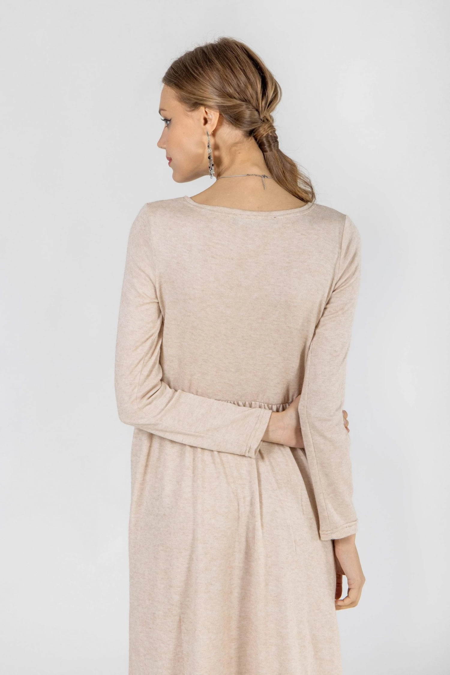 SHOKO Dresses Dress Effie Cream. 5 SHOKO Dresses Dress Effie Cream.