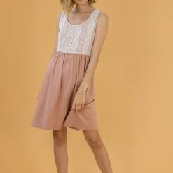 SHOKO New In Dress Maya Dusty Pink.