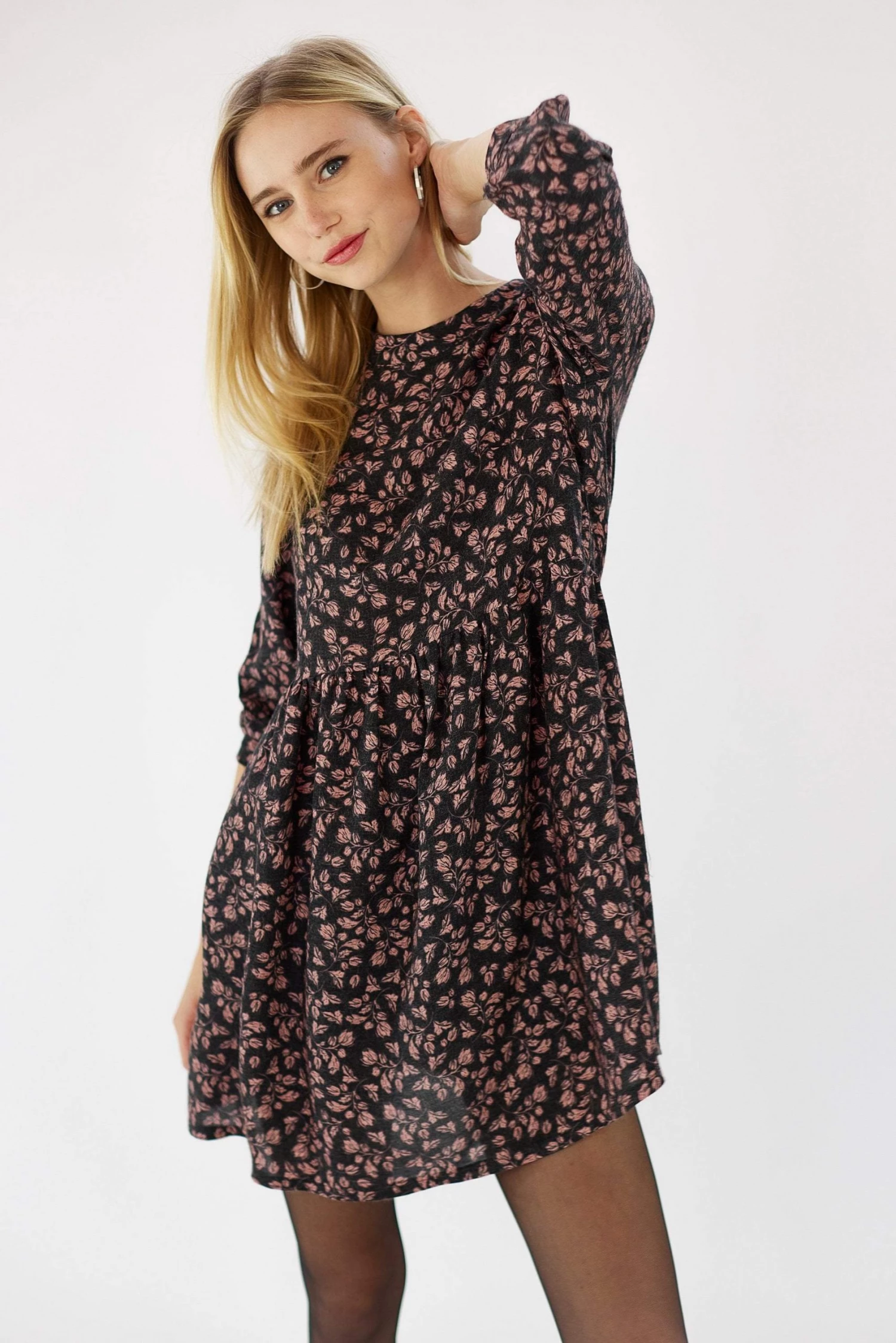 SHOKO Dresses Dress Naria Black & Dusty Pink Floral. 1 SHOKO Dresses Dress Naria Black & Dusty Pink Floral.