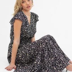 SHOKO Dress Talia Black Floral 7 SHOKO Dress Talia Black Floral