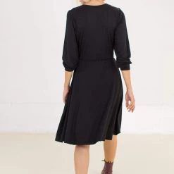 SHOKO Dress Wrappie In Black Dresses