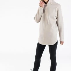 SHOKO Sweaters & Hoodies Hoodie Geneva Beige. 10 SHOKO Sweaters & Hoodies Hoodie Geneva Beige.