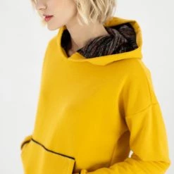 SHOKO Sweaters & Hoodies Hoodie Iris Mustard Colorful.