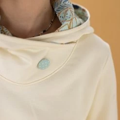 SHOKO Hoodie Memories Cream.