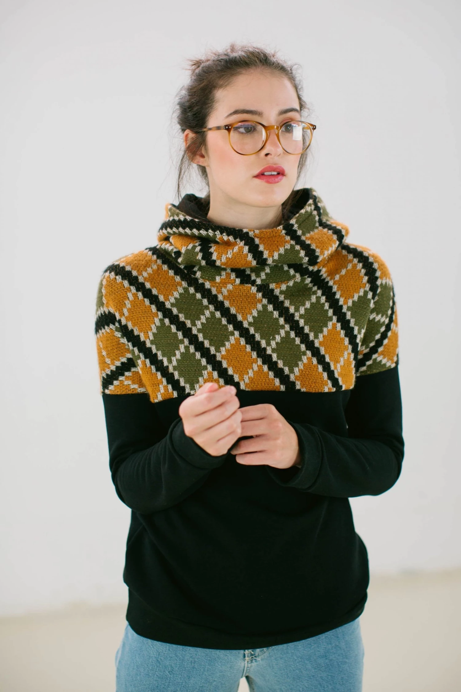 SHOKO Sweaters & Hoodies Hoodie To Go Black Patchwork. 10 SHOKO Sweaters & Hoodies Hoodie To Go Black Patchwork.