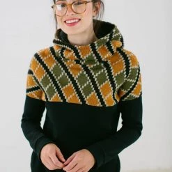 SHOKO Sweaters & Hoodies Hoodie To Go Black Patchwork. 19 SHOKO Sweaters & Hoodies Hoodie To Go Black Patchwork.