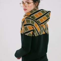 SHOKO Sweaters & Hoodies Hoodie To Go Black Patchwork. 16 SHOKO Sweaters & Hoodies Hoodie To Go Black Patchwork.