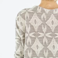 SHOKO Knit Sweater Noelle Snowflake Beige. Sweaters & Hoodies