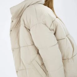 SHOKO Puffer Jacket Cream