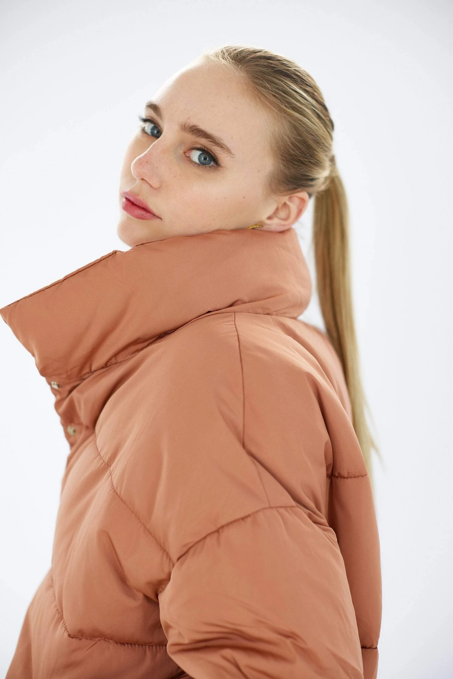 SHOKO Puffer Jacket Dusty Pink Cardigans & Jackets 4 SHOKO Puffer Jacket Dusty Pink Cardigans & Jackets