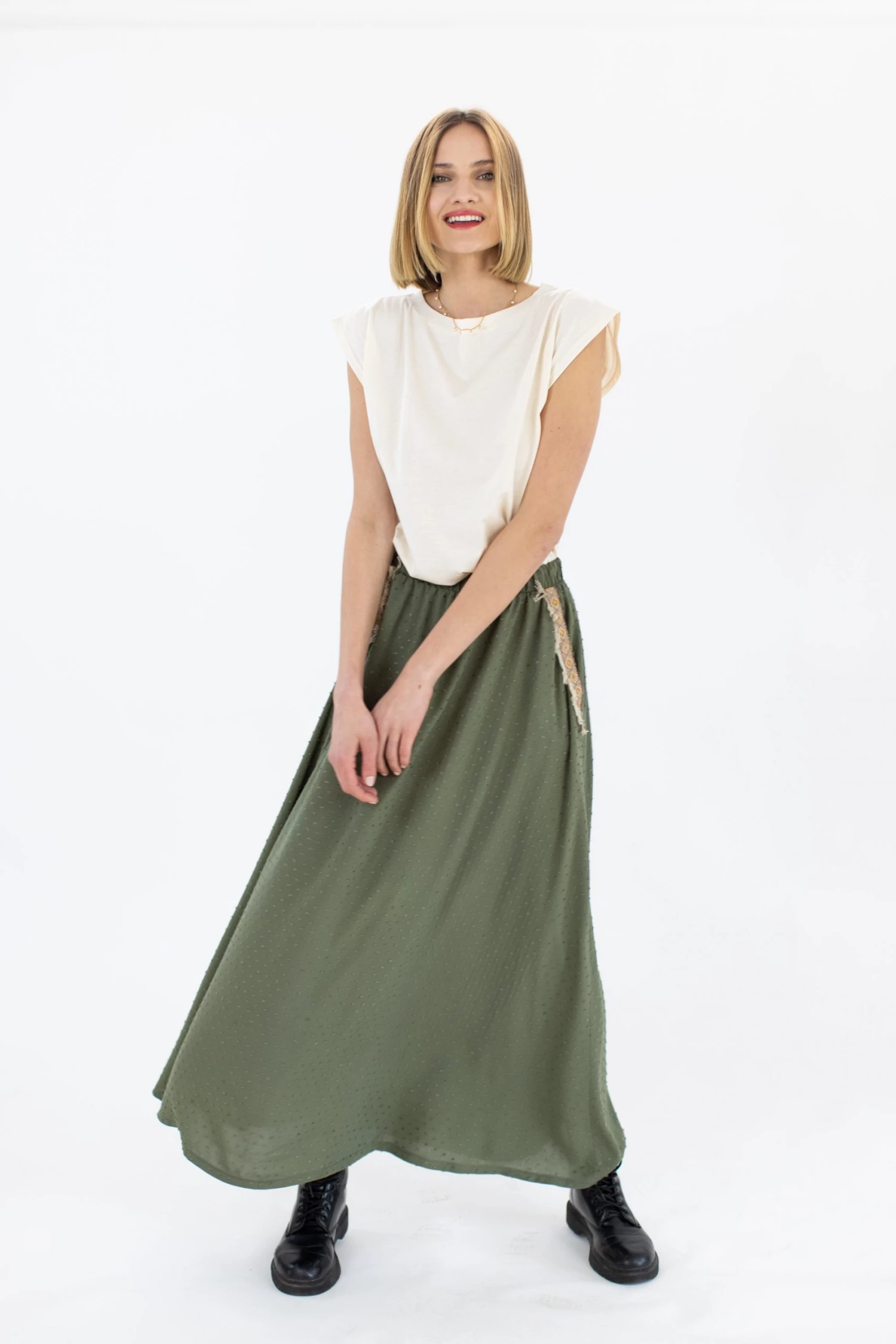 SHOKO Skirt Allegra Olive. 1 SHOKO Skirt Allegra Olive.