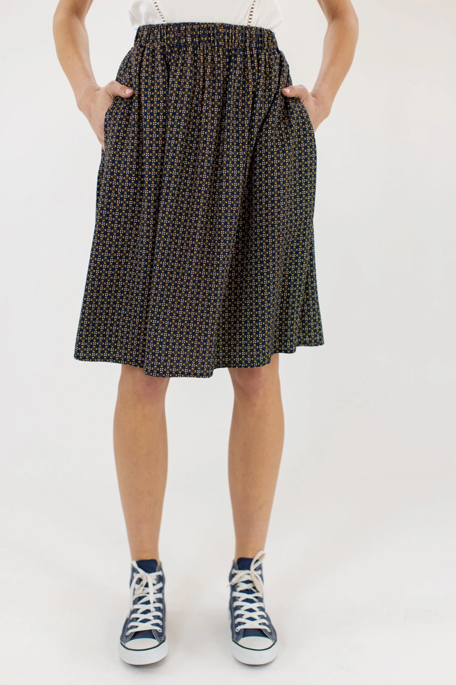 SHOKO Skirts & Bottoms Skirt Charlotte Dark Blue. 2 SHOKO Skirts & Bottoms Skirt Charlotte Dark Blue.