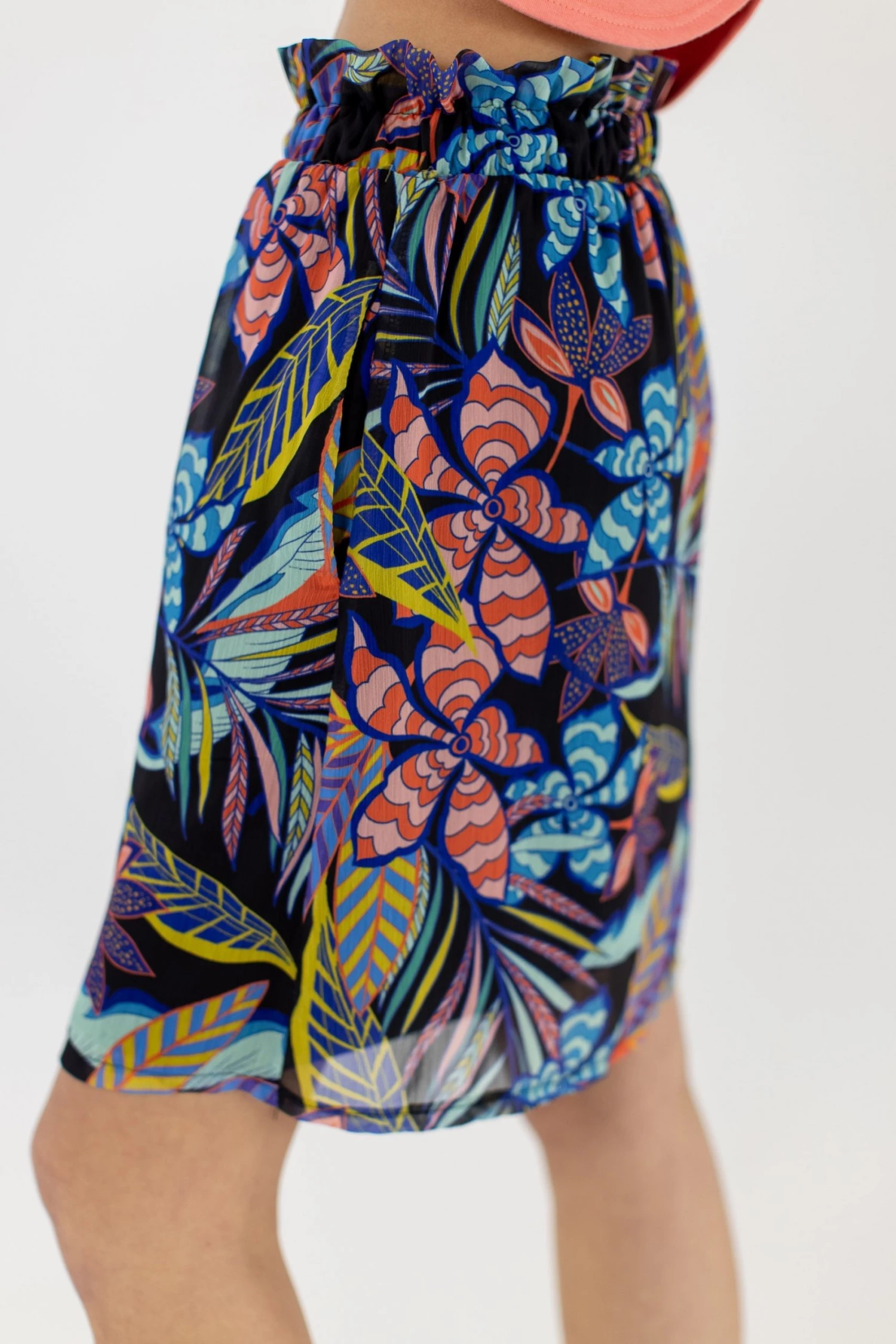 SHOKO Skirts & Bottoms Skirt Luna Flowers. 1 SHOKO Skirts & Bottoms Skirt Luna Flowers.