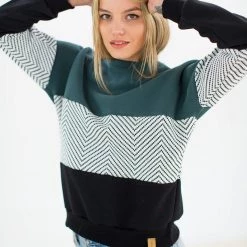 SHOKO Sweaters & Hoodies Sweater Mia In Green, White Herringbone & Black