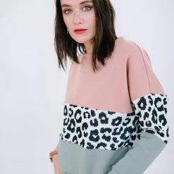 SHOKO Sweater Mia Leo In Pink & Mint. Sweaters & Hoodies