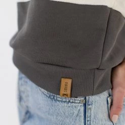 SHOKO Sweaters & Hoodies Sweater Mia Pastel Green, Beige & Dark Grey.