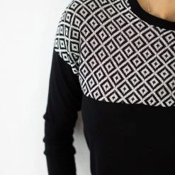 SHOKO Sweaters & Hoodies Sweater Phoria Black White