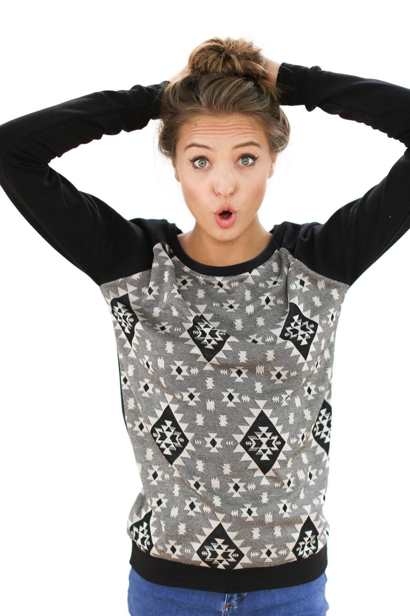 SHOKO Sweater Telio Black Gray. Sweaters & Hoodies 1 SHOKO Sweater Telio Black Gray. Sweaters & Hoodies