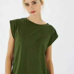 SHOKO Top Aria Dark Green. Tops & T-Shirts
