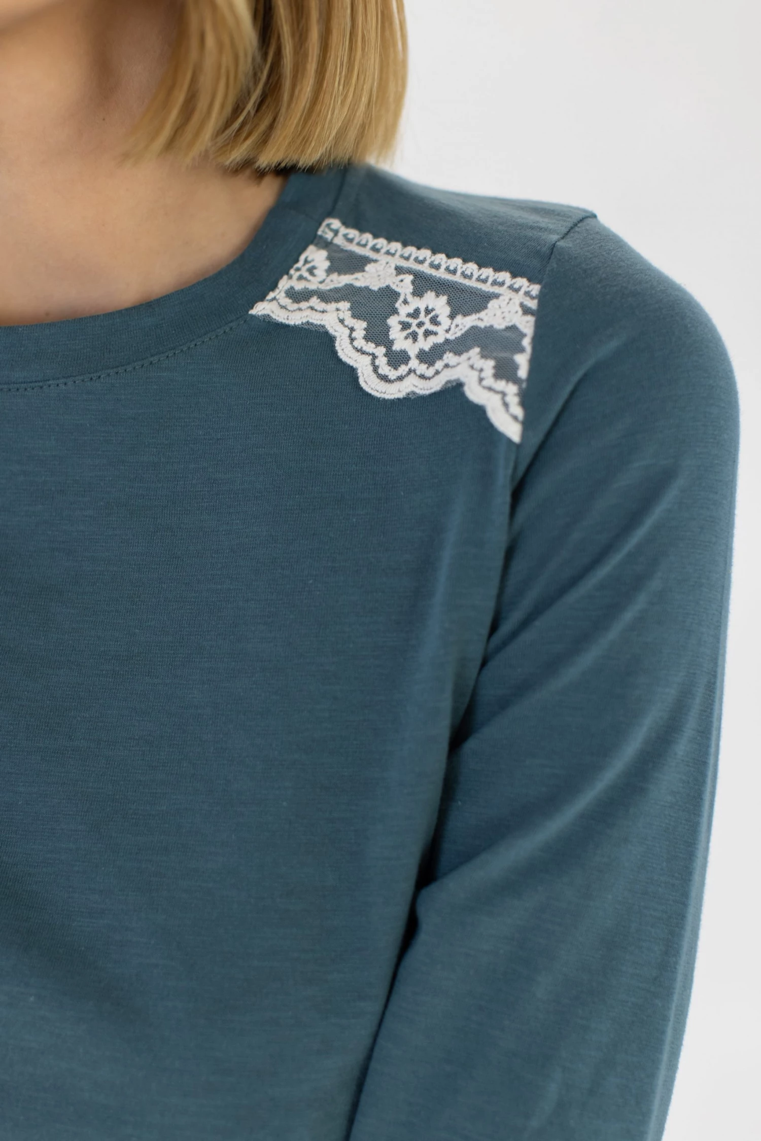 SHOKO Top Athena Petrol. 2 SHOKO Top Athena Petrol.