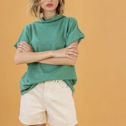 SHOKO Top Cora Green. 7 SHOKO Top Cora Green.