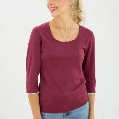 SHOKO Tops & T-Shirts Top Elektra Burgundy Lace.