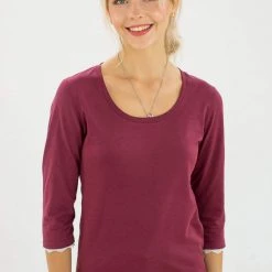 SHOKO Tops & T-Shirts Top Elektra Burgundy Lace.