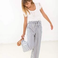 SHOKO Top Graceful In White Lace.