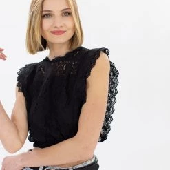 SHOKO Top Julia Black Lace