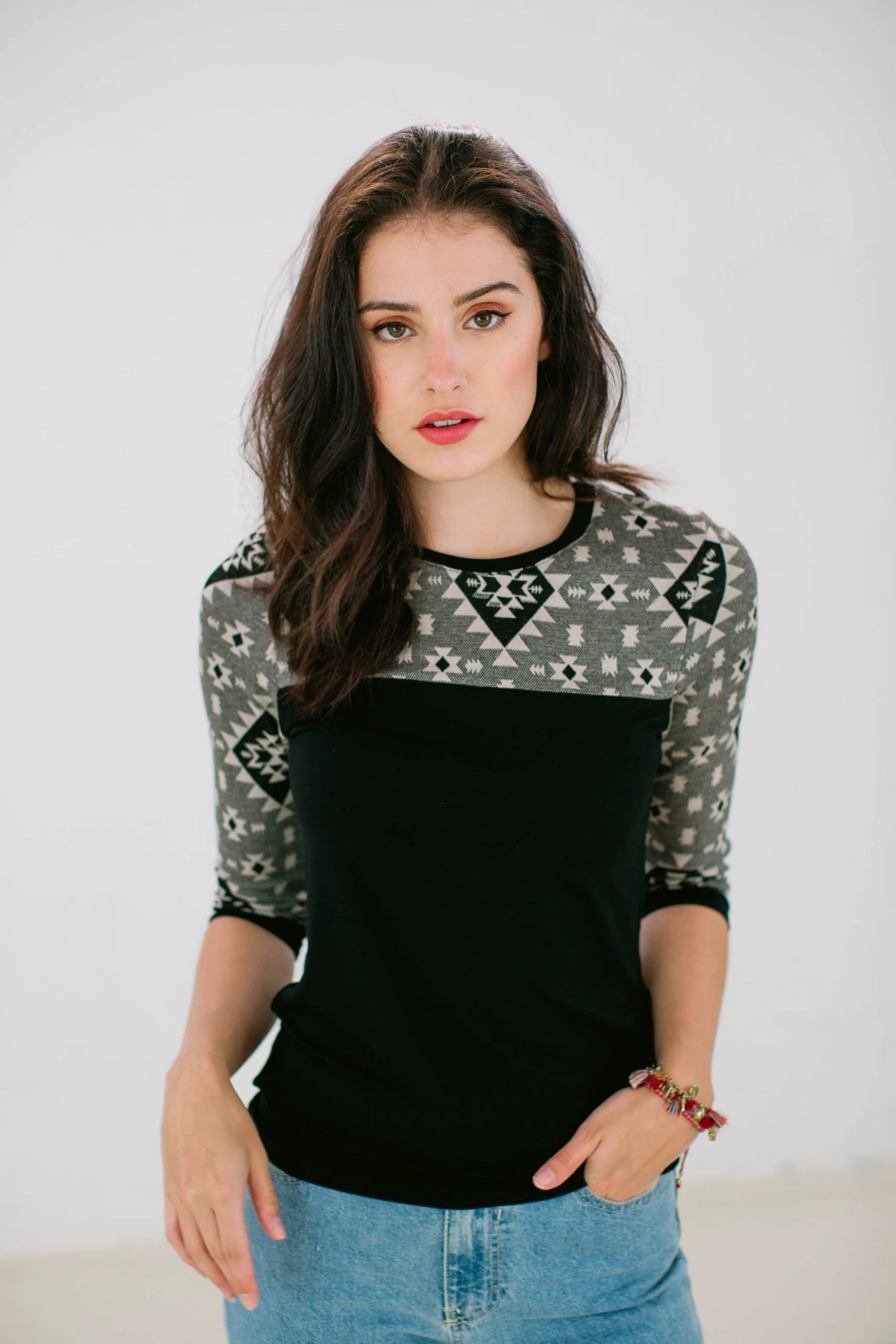 SHOKO Top Julka Black Aztec. 1 SHOKO Top Julka Black Aztec.