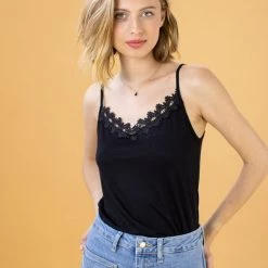 SHOKO New In Top Linda Black