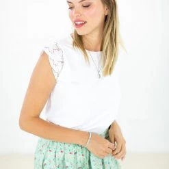 SHOKO Top Mariella White Lace. 7 SHOKO Top Mariella White Lace.