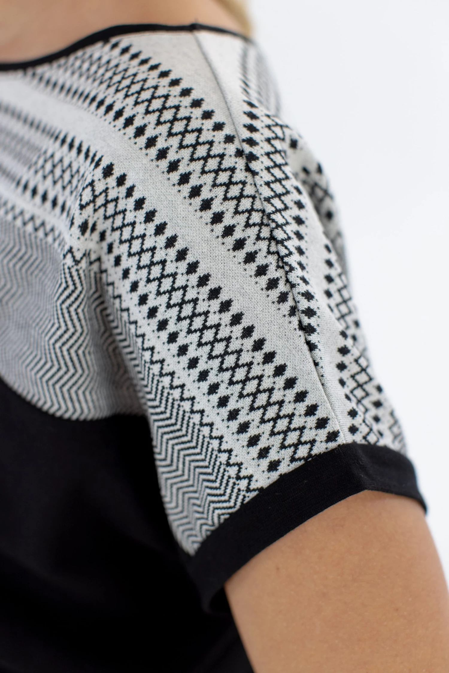 SHOKO Top Squares Black Ethnic 2 SHOKO Top Squares Black Ethnic